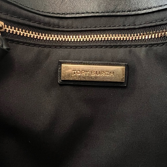 Tory Burch Flemming Black Leather Crossbody Bag - Picture 10 of 13